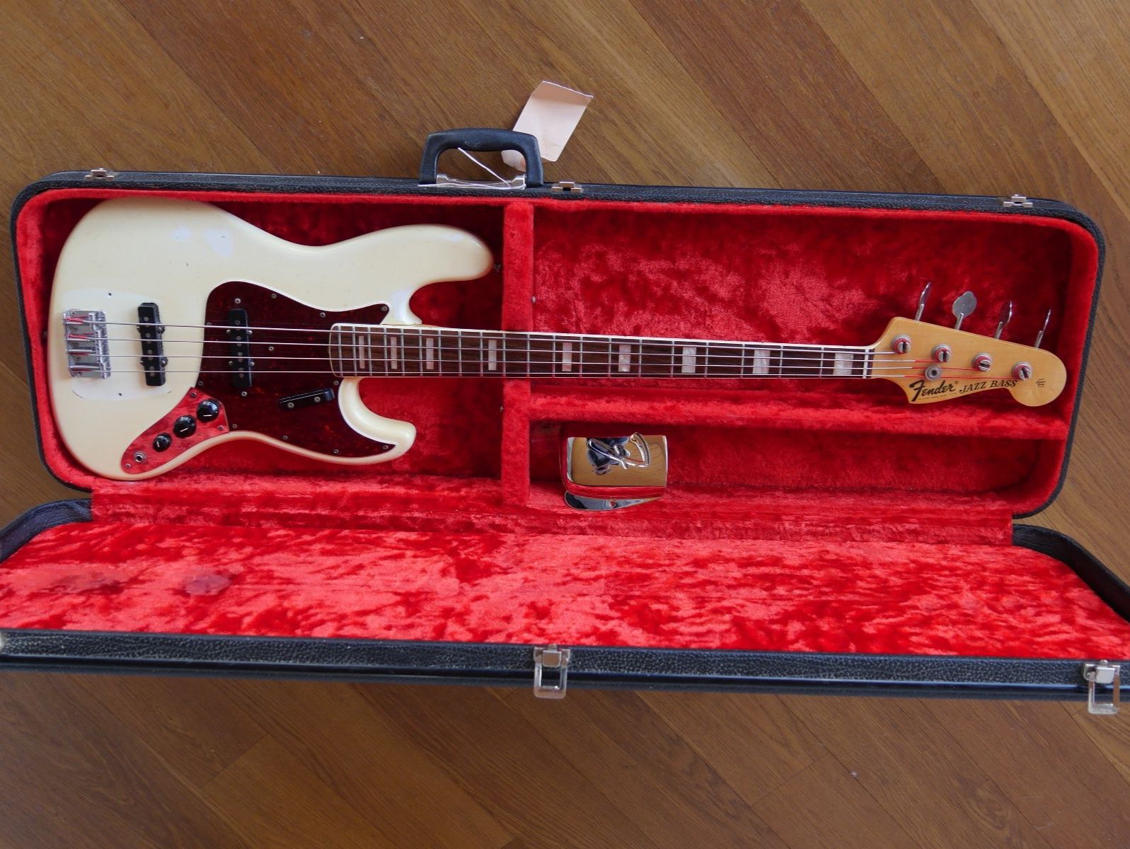 Fender Strumenti musicali: Fender Jazz Bass Olympic White, 1971 – Usato da Egg b. Zürich venduto da maxcat