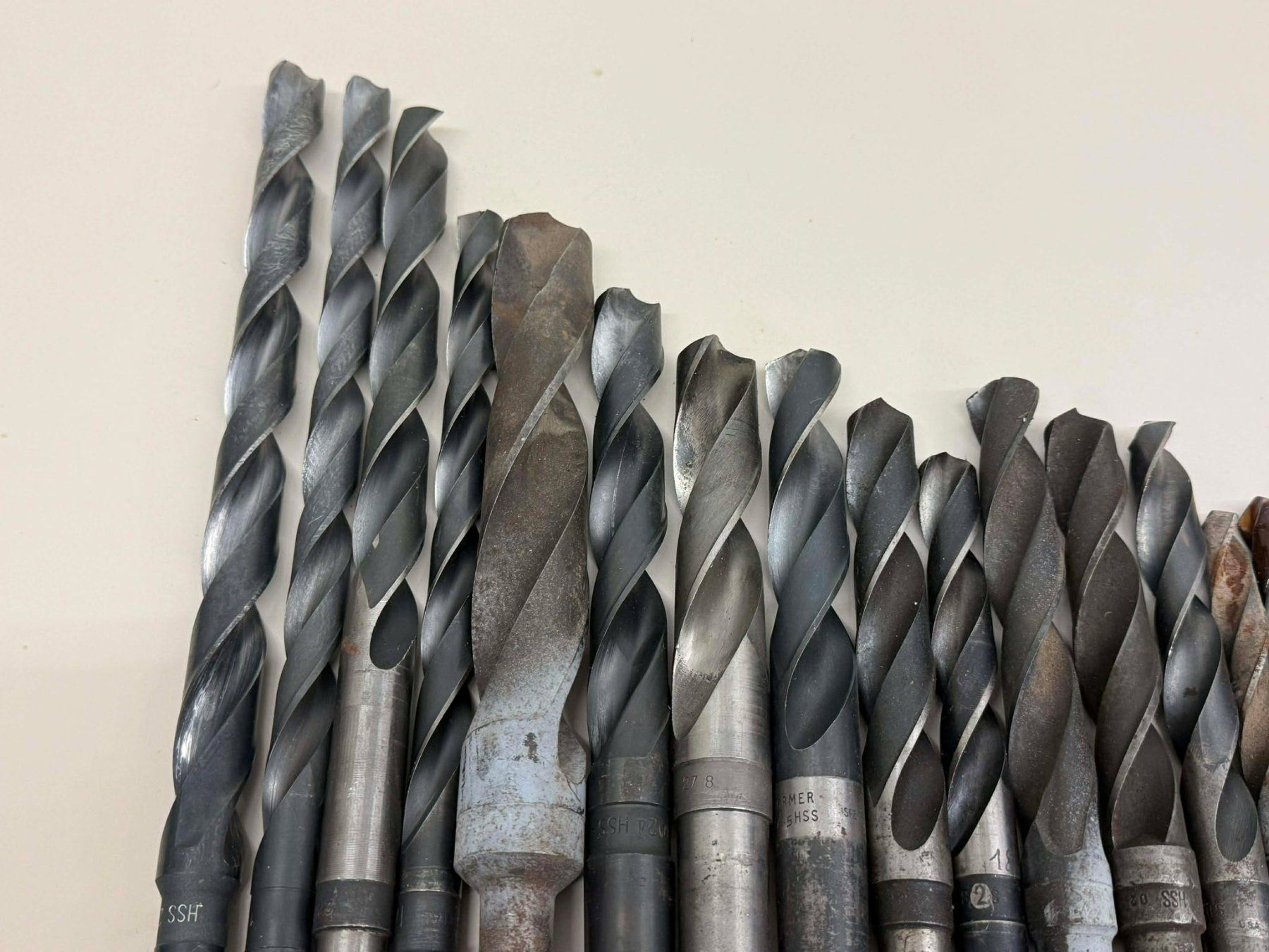 12x HSS Spiralbohrer Gerade 1.5mm Bohrdrm 70mm Gesamtlänge 45mm Bohrerlänge