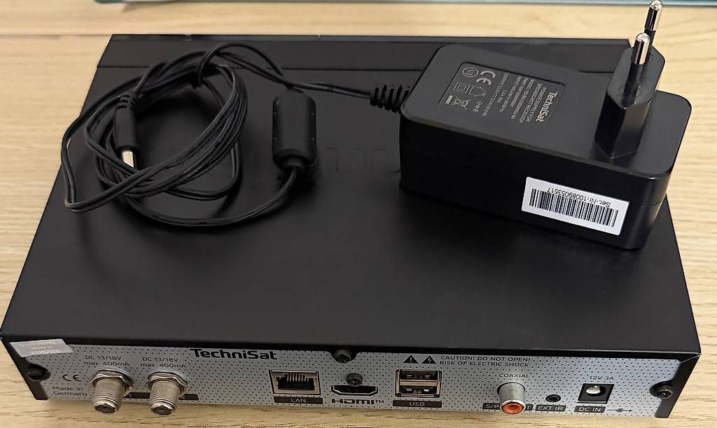 Technisat Ricevitori: Technisat Digiplus UHD S2 - 4K Sat-Receiver – Usato da Volketswil venduto da IT-Mac 1