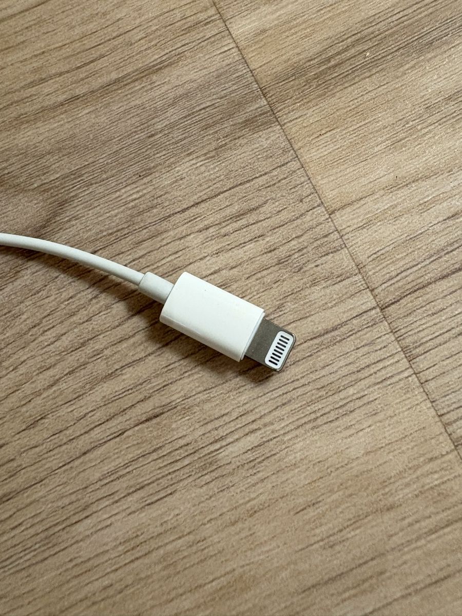 Apple Kopfhörer: Apple EarPods mit Lightning Anschluss weiss – Gebraucht aus Mels von ste_mp6f 2