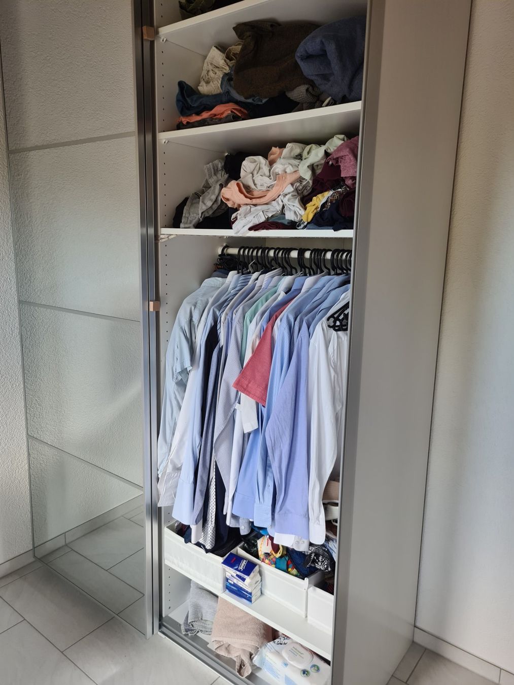 Ikea Armadi: Hoher Schiebetüren-Schrank mit Spiegelfront – Usato da Winkel venduto da Argos10 4
