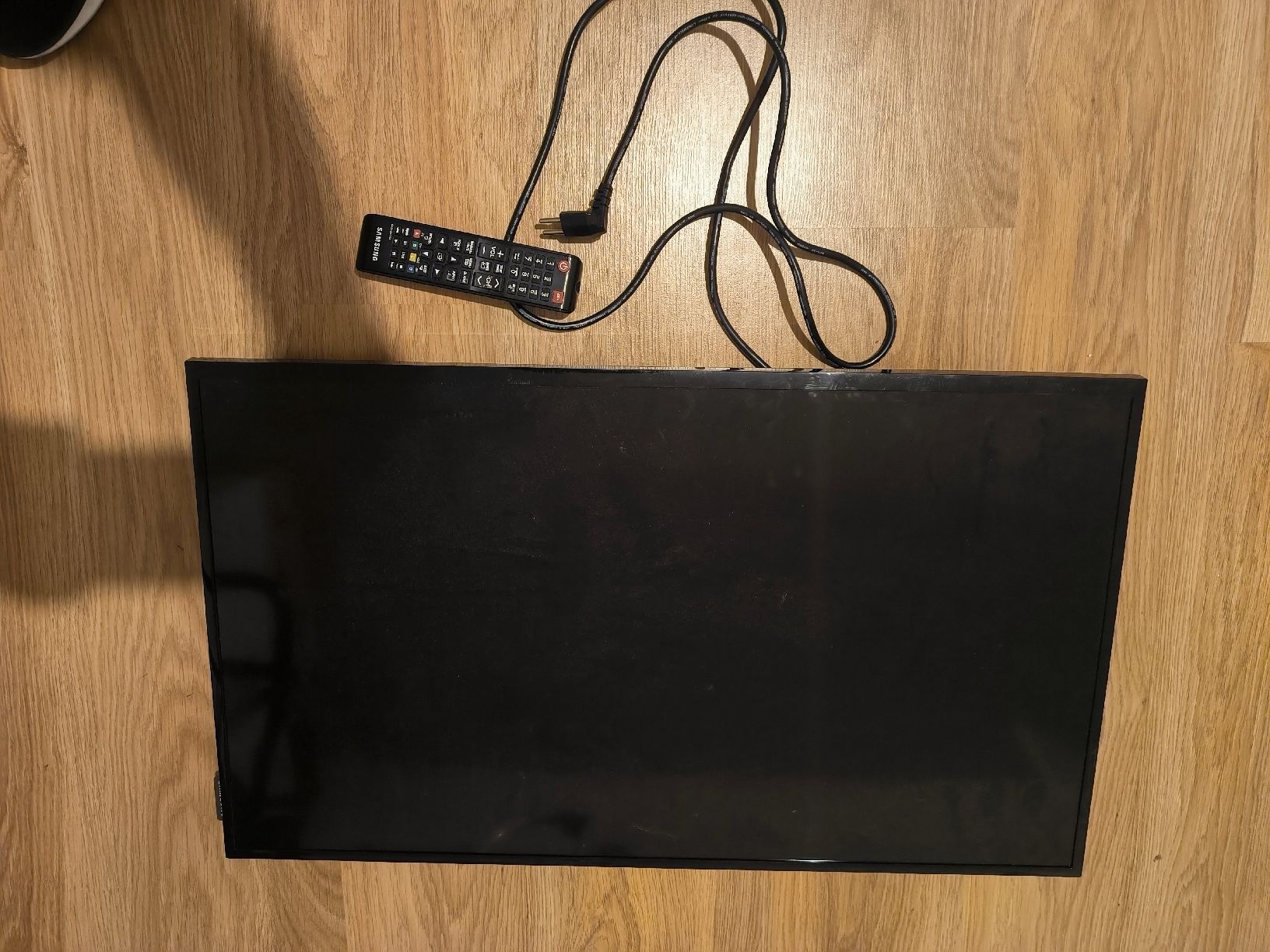 Samsung Ecrans: Samsung DB32E Smart Signage Display  – Neuf (Voir description) à Embrach par azs_fv2l