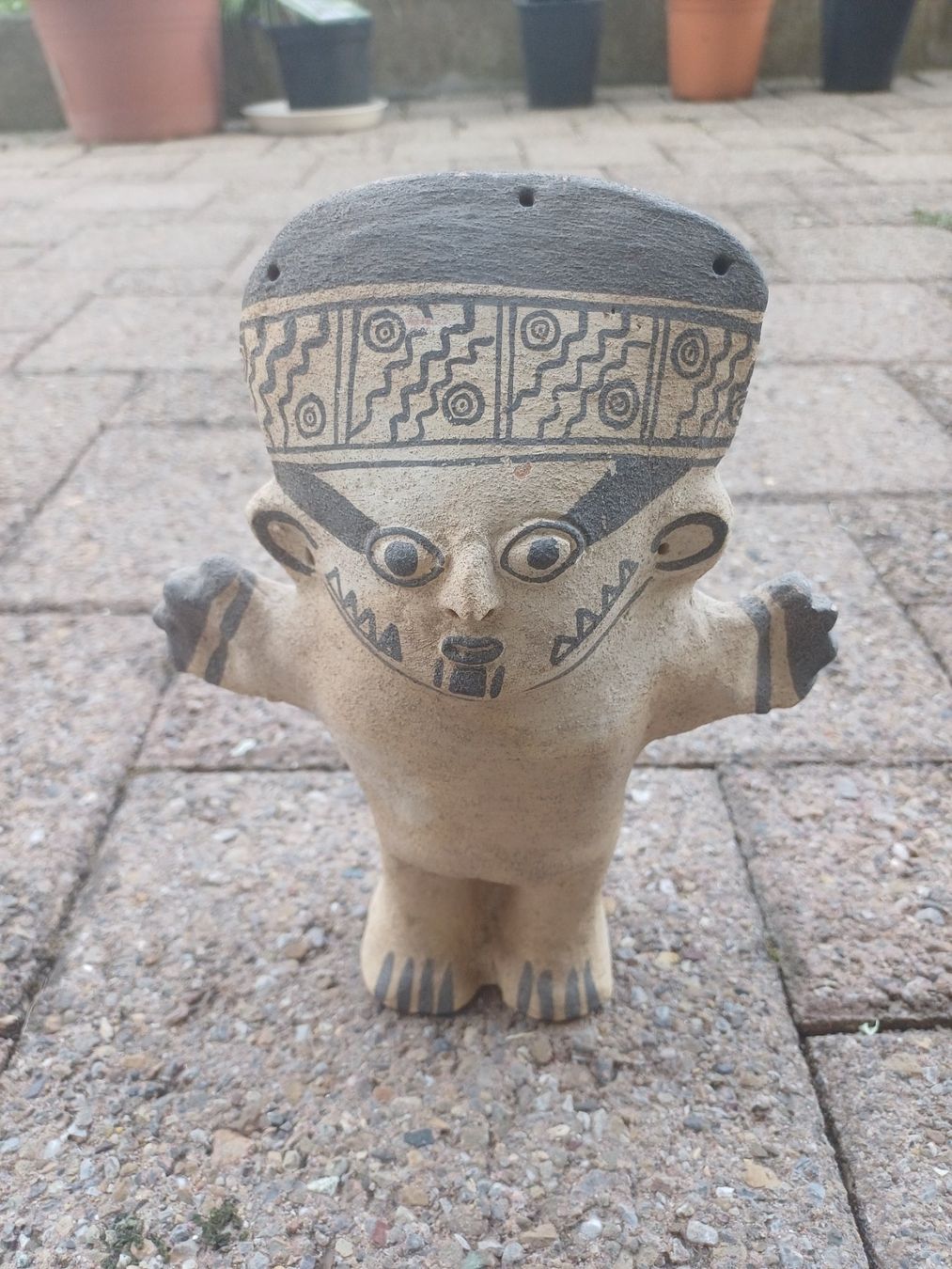 Figuren: Tonfigur, Handarbeit, ca. 25cm, – Gebraucht aus Neftenbach von QuiQuo