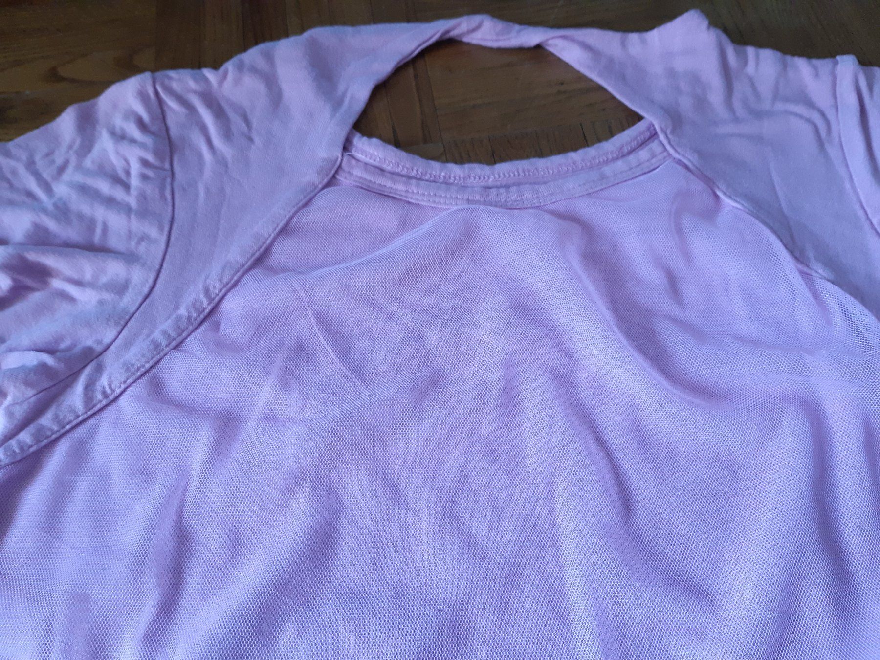 Camicette, T-shirt & Top: Schönes T-Shirt Set – Usato da Waldkirch venduto da Parry01 5