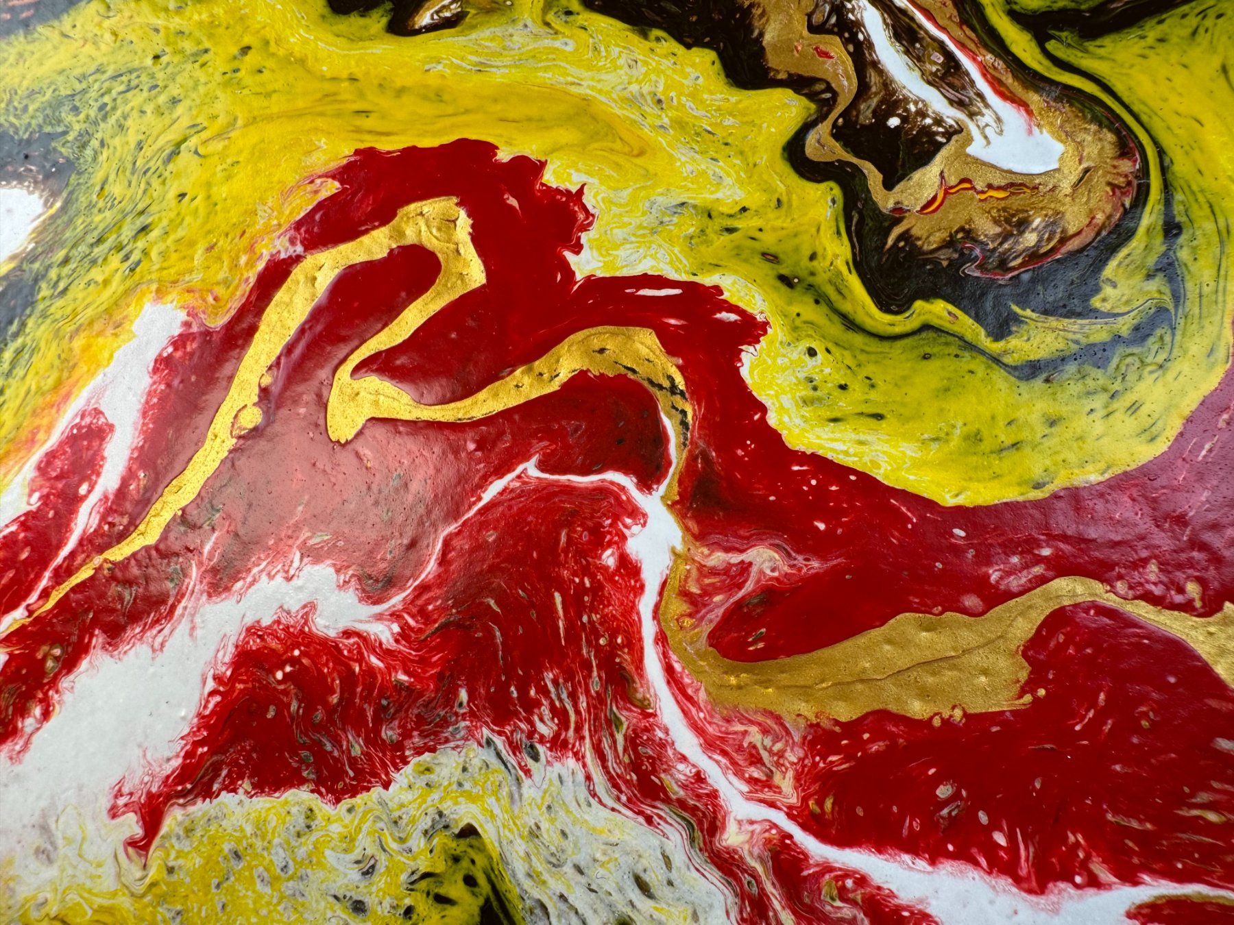Gemälde: Acryl-Flüssigmalerei, Herzform – Gebraucht aus Schlieren von MayaSheng1983 1