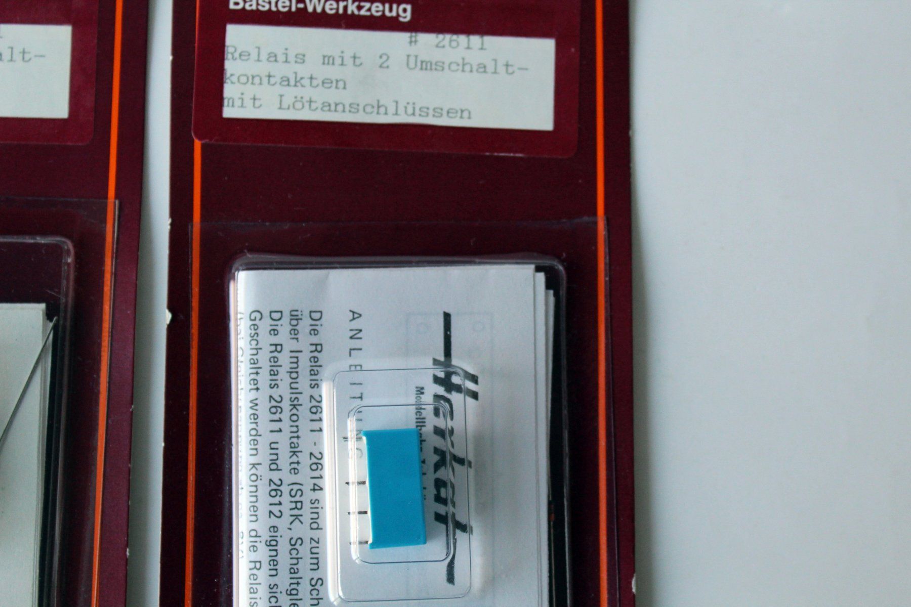 Märklin Modelleisenbahnen: HERKAT - 2x Relais mit 2 Umschaltkontakten – Neu und originalverpackt aus Roggwil BE von DEGI_TOYS 1