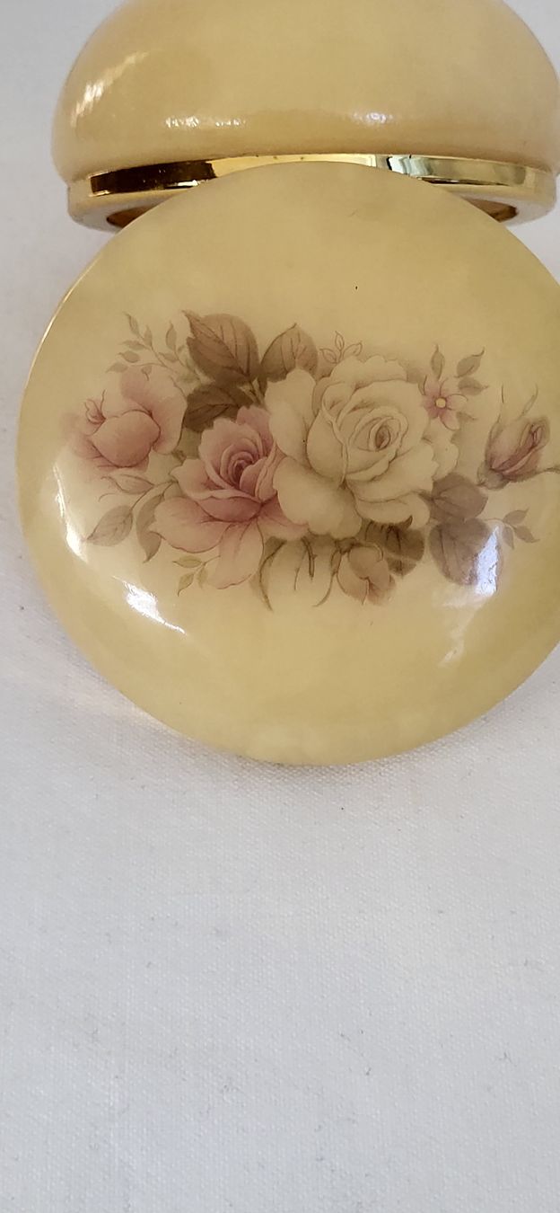 Portagioie: Schmuck- Pillendose – Usato da Spiez venduto da Lotta2 6