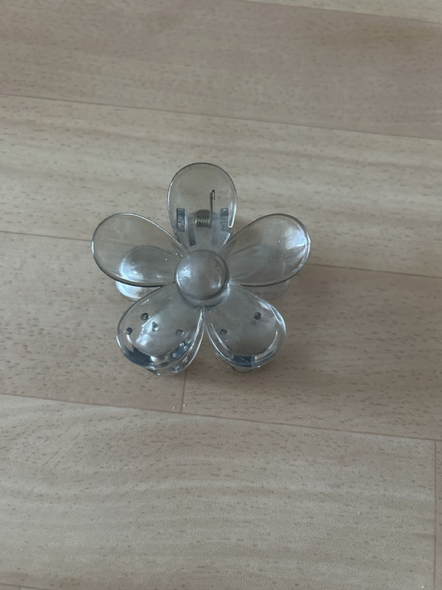 Accessori per capelli: Blumen haarklammer – Usato da Zürich venduto da xeniiilou