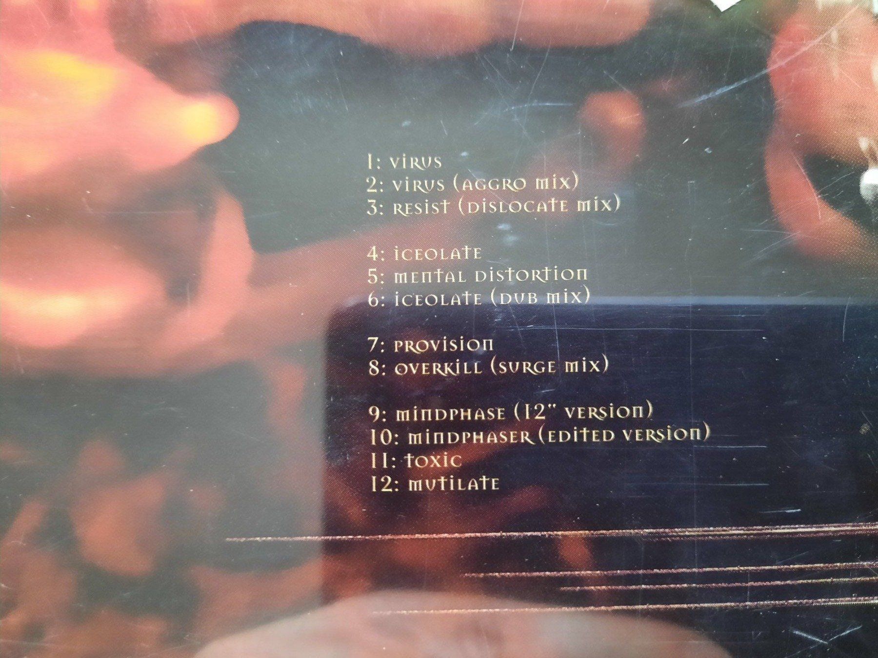 CDs: CD Front line Assembly - The Singles - Four Fit – Gebraucht aus Pully von bro_n52j 2