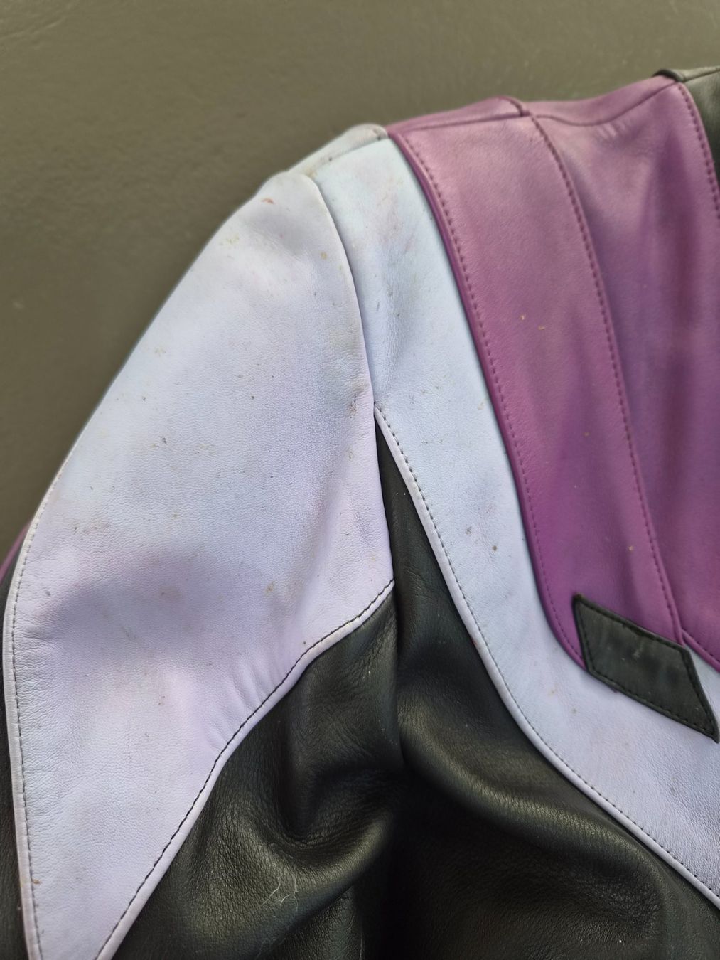 IXS Vestes: IXS MOTORRAD LEDERJACKE – D'occasion à Schötz par Omega64 4