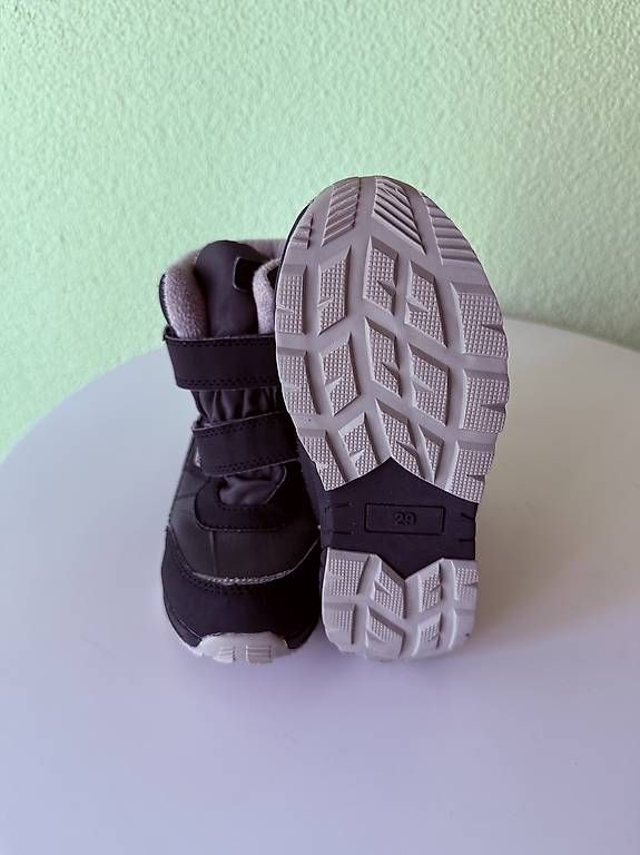 Schuhe für Jungen: WINTERSTIEFEL - WATERPROOF - Grösse 29 – Gebraucht aus Nottwil von Romy80 1