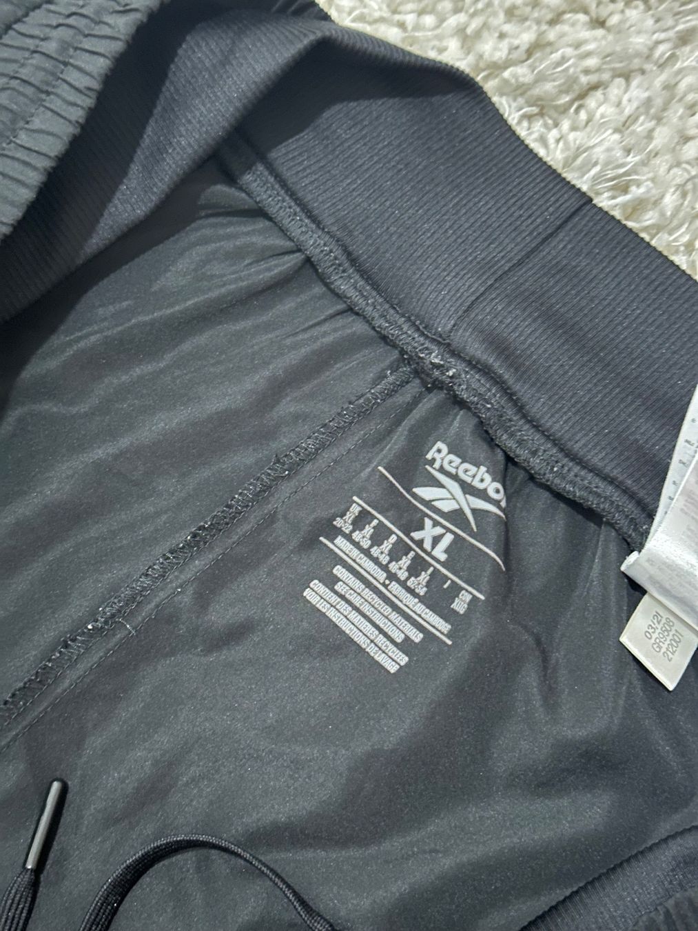 Reebok Pantaloni: Reebok Hose Gr.XL – Usato da Bern venduto da BrandVilla 4