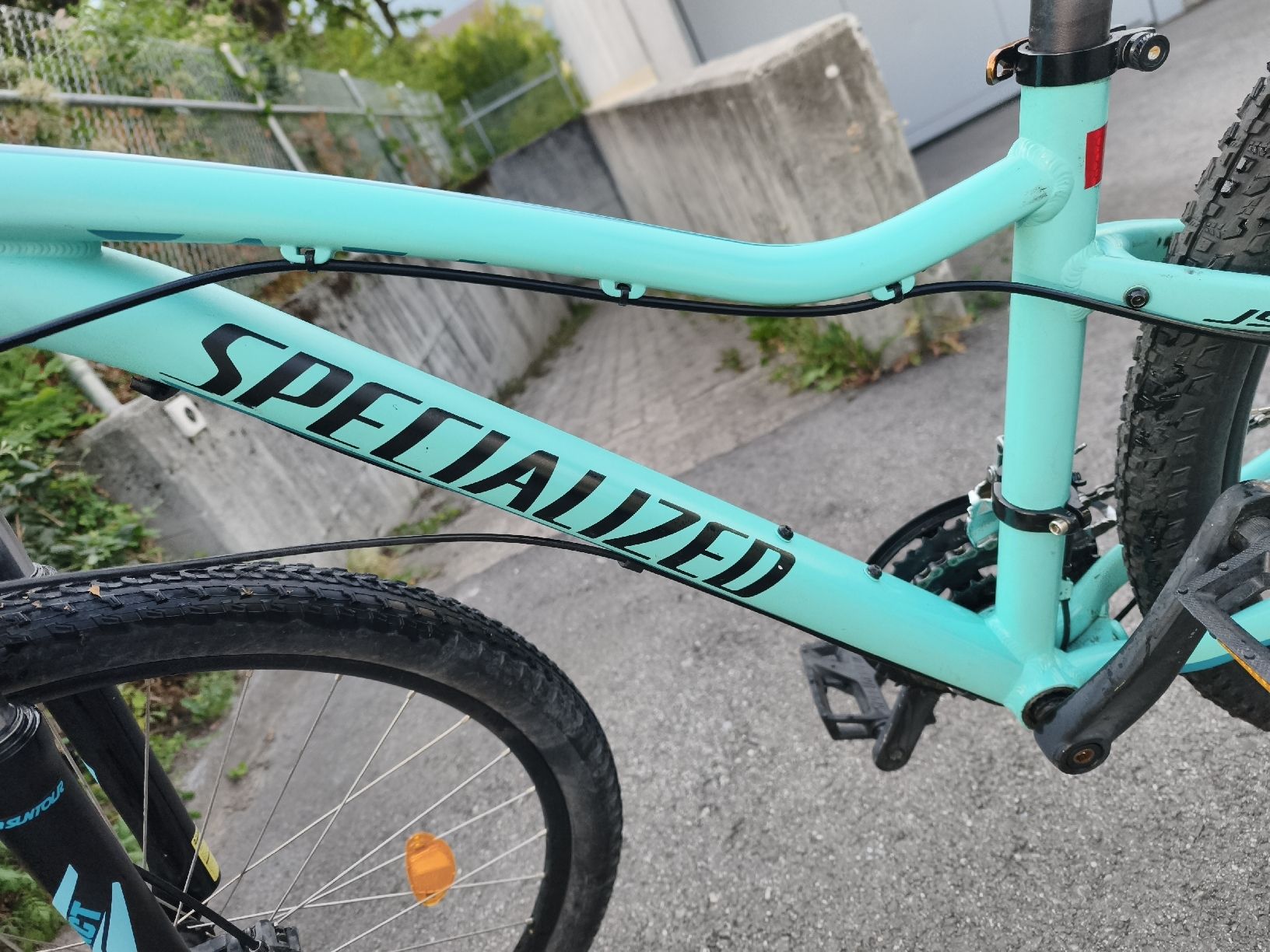 Specialized Vélos: Specialized Jynx 27.5" MTB  24 Gänge – D'occasion à Chur par tun_dy8m 6
