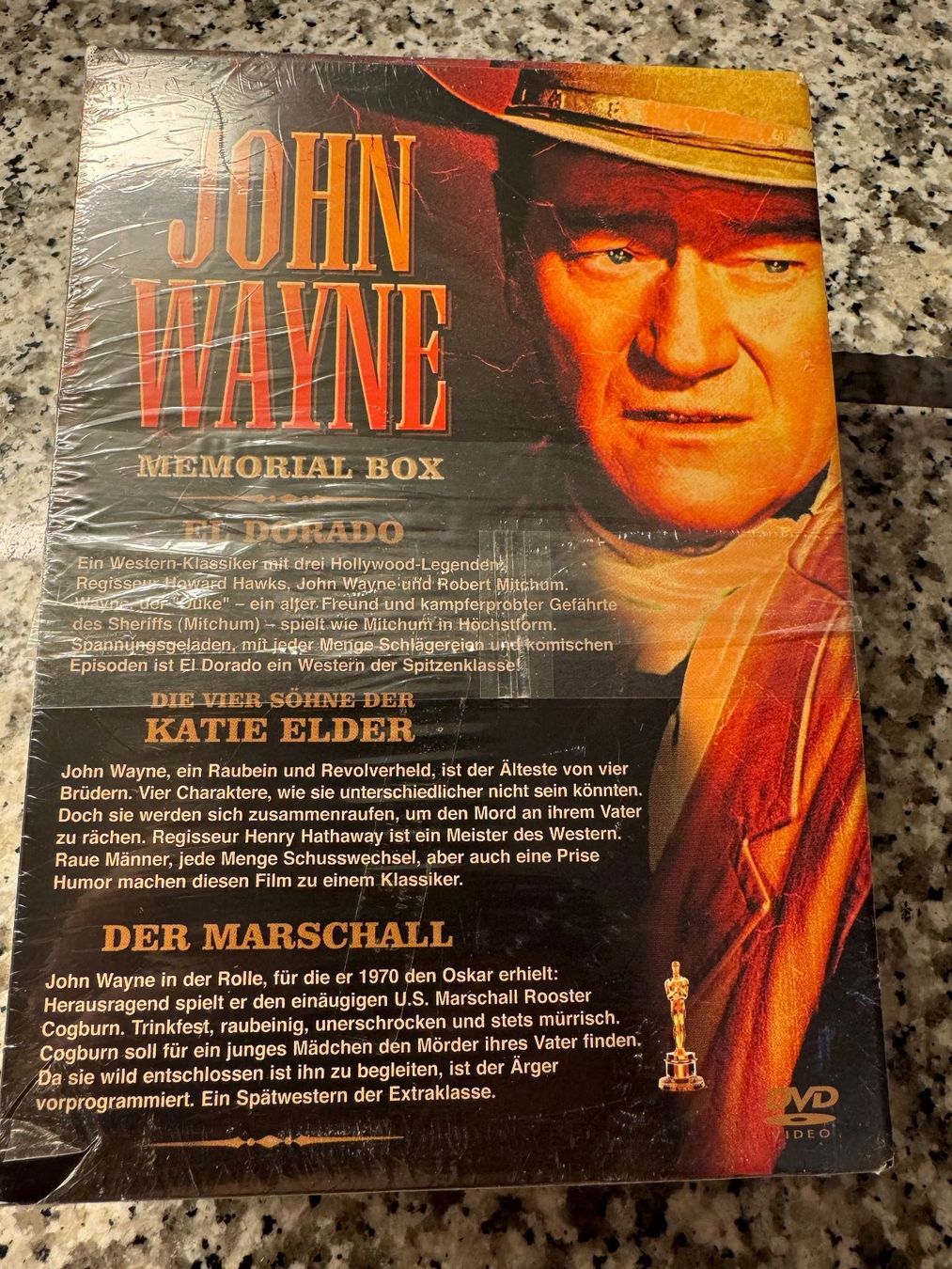 Tutti i DVDs: John Wayne Memorial Box – Nuovo e nell'imballaggio originale da Zug venduto da mida03 1