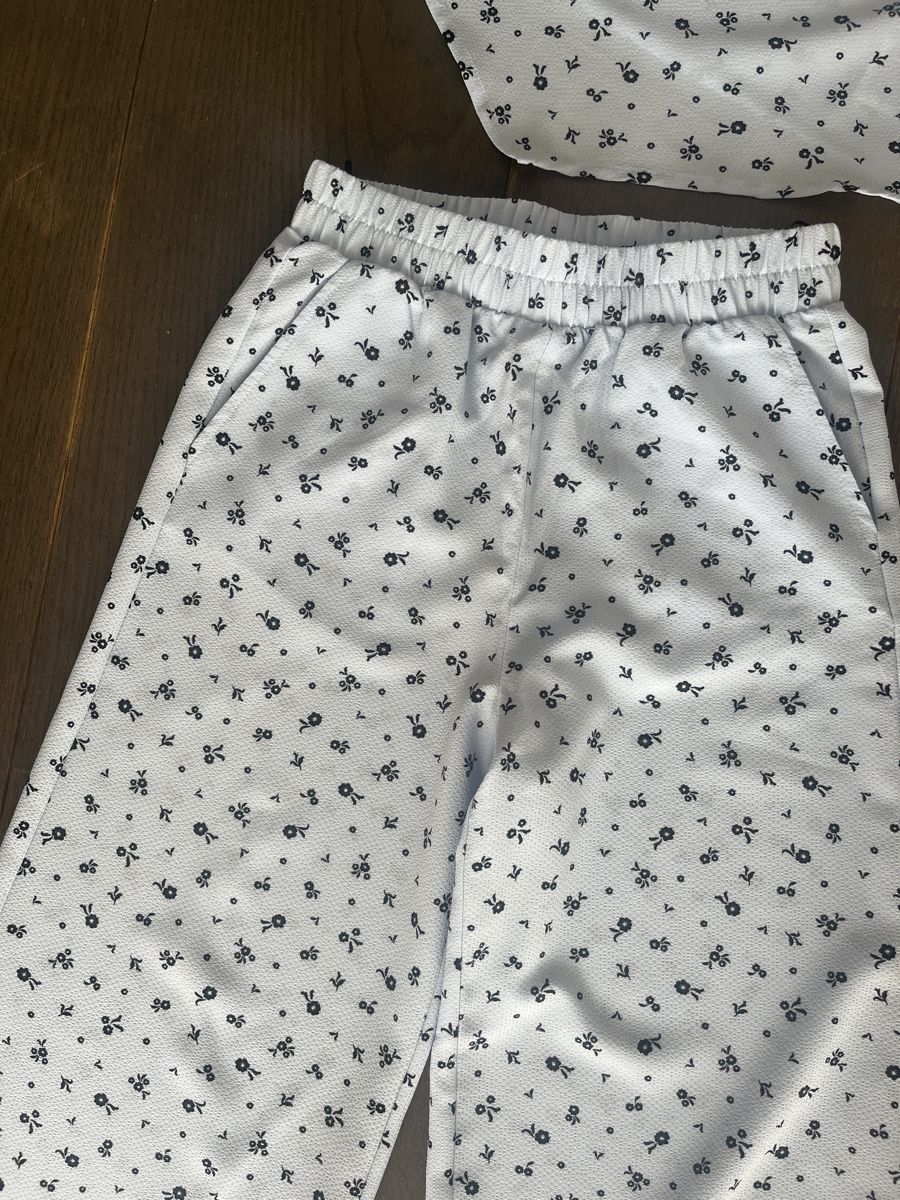 H&M Lotti & Set di vestiti: Ensemble top et pantalon été H&M 140 – Usato da gland venduto da Moral 1