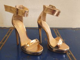 Damenschuhe Sandalen Rosegold Grösse 38 neu