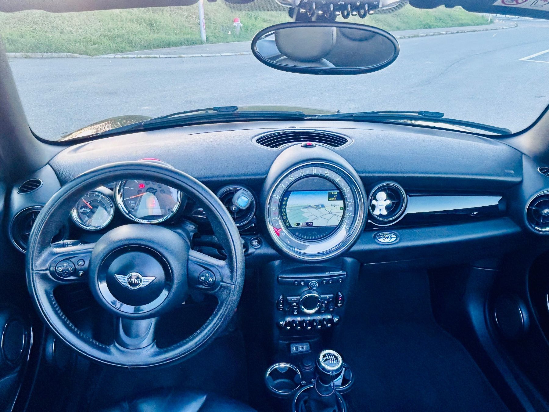 Mini Autos: Mini Cooper Cabrio 1.6l 122PS R57 2015 – D'occasion à Zürich par Binoemli 6