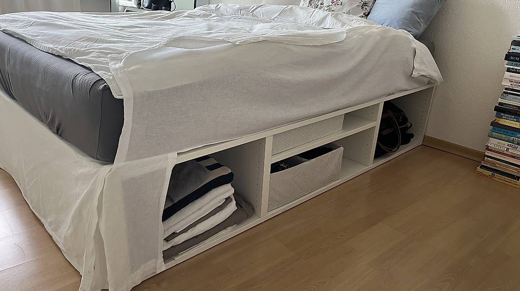 Ikea Letti: Bettgestell 140x200cm inkl. Rollrost – Usato da Hergiswil NW venduto da amlii_21 2