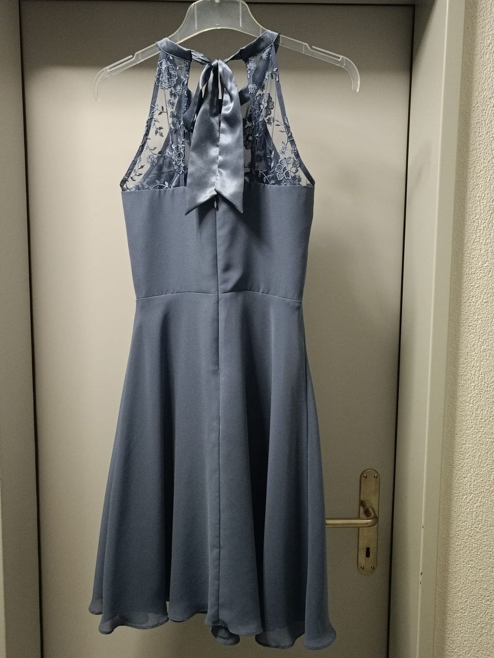 Kleider: blaues elegantes Abendkleid von Vera Mont – Neu (gemäss Beschreibung) aus Oberbipp von jan_68pd 1