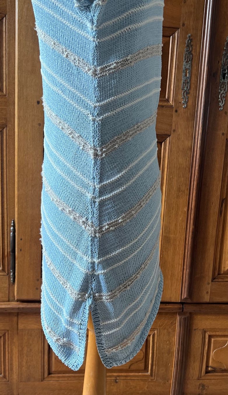 Vestiti: Sommer- Strickkleid hellblau – Usato da Aesch BL venduto da Sam-3 1