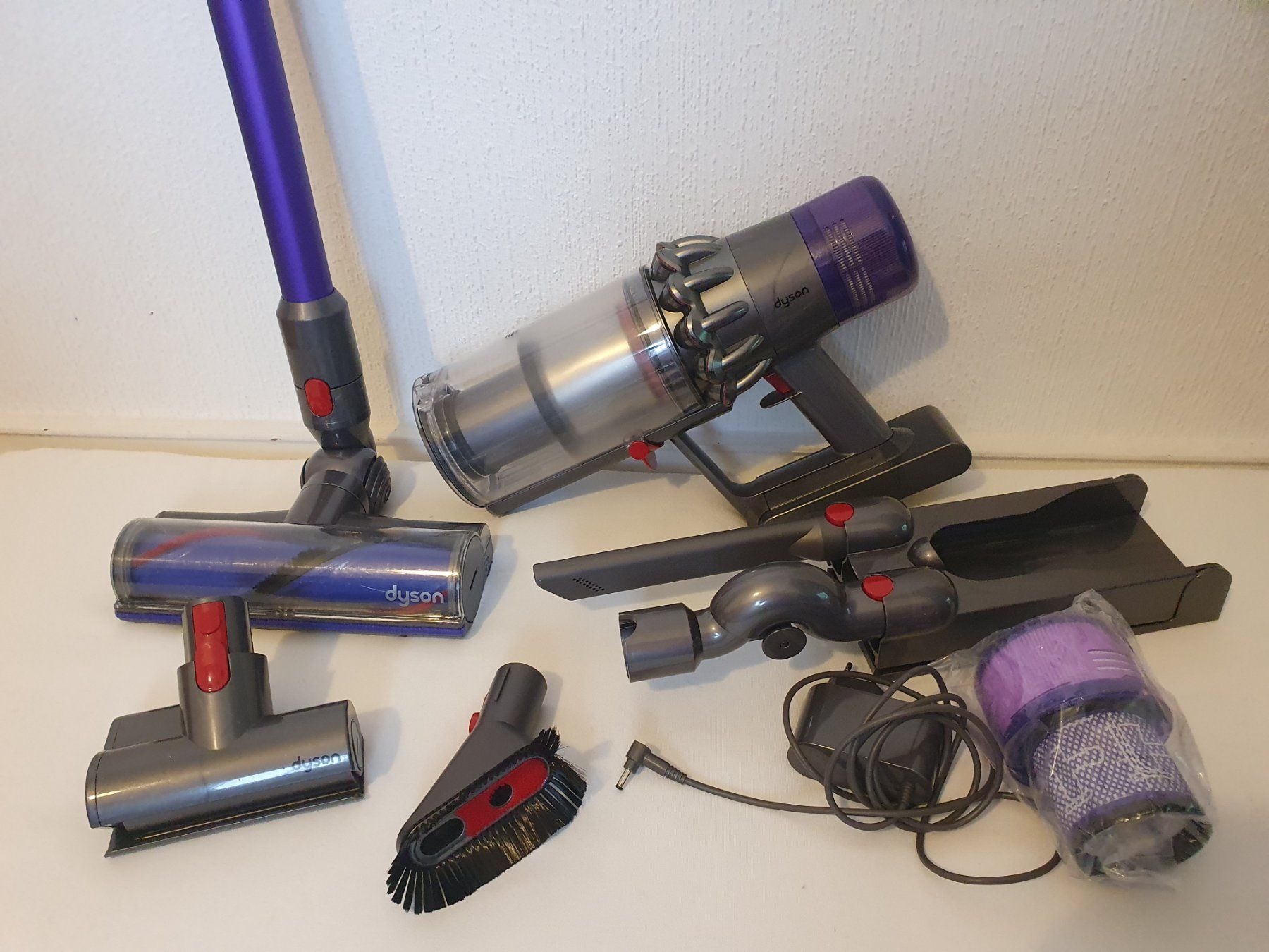 Dyson Aspirateurs & Accessoires: Dyson V11 d'occasion – D'occasion à Lausanne par Af2016 1