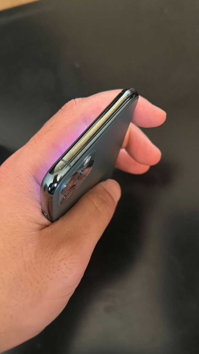 Apple Handys / Smartphones: iPhone 11 Pro 512GB Excellent Condition – Gebraucht aus Luzern von Waince786 6