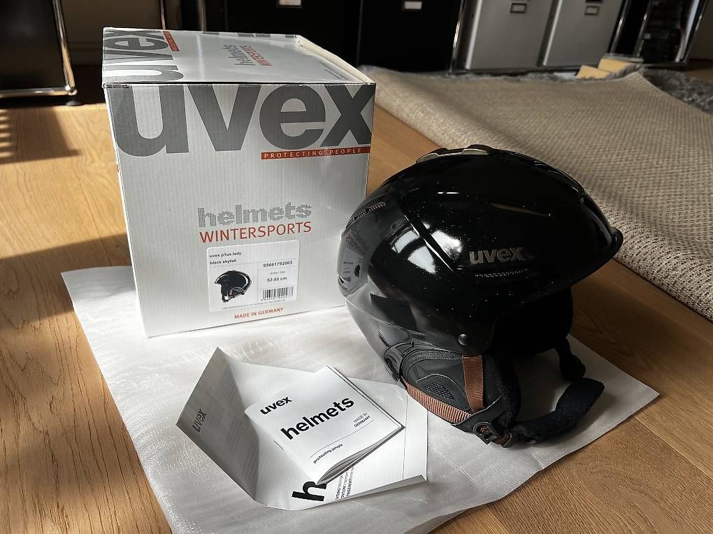 Uvex Helme: UVEX p1us Lady Skihelm - Black Skyfall - Gr 52-55 – Neu (gemäss Beschreibung) aus Uetikon am See von Lexiklexi