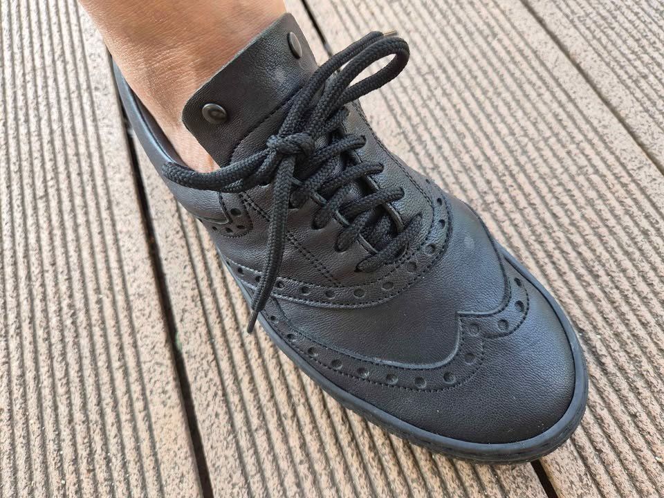 Damenschuhe: Chaussures – Neu und originalverpackt aus Agiez von chouchanelle 4