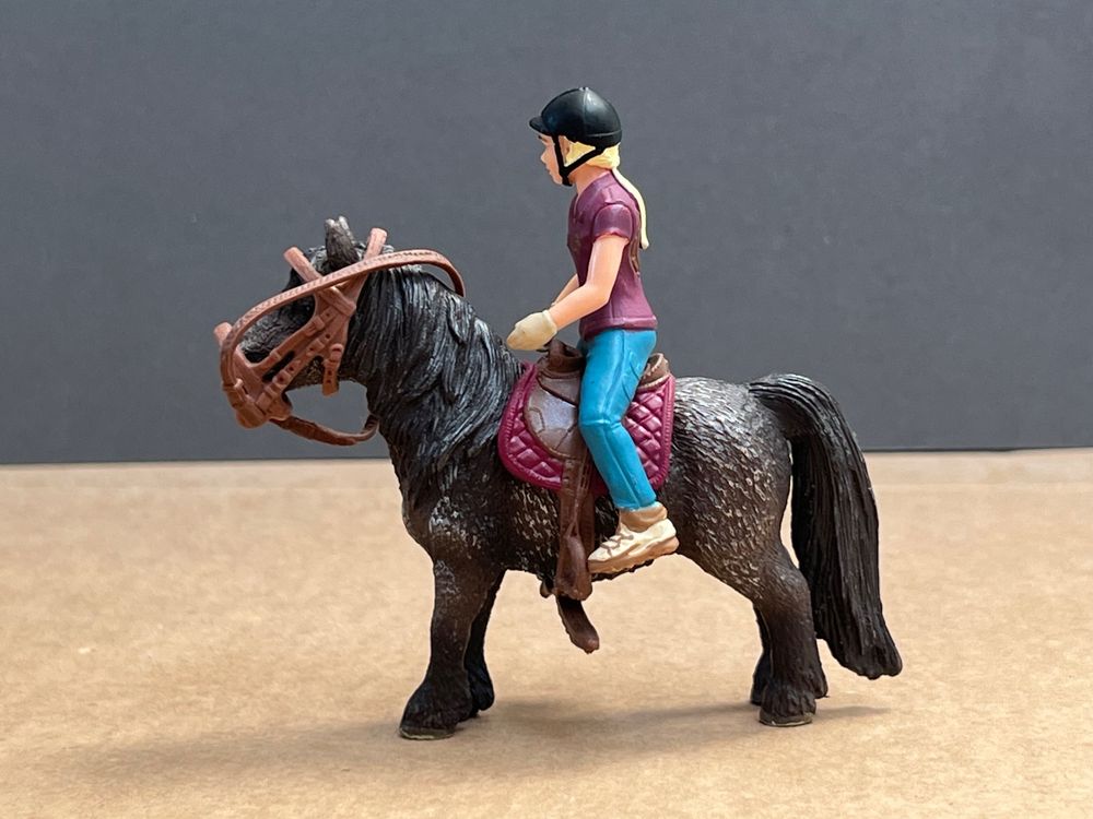 Mini Pferd Mit Reiterin Figur – 12 Cm, Kunststoff, Abnehmbarer Sattel, Spielzeug Oder Deko