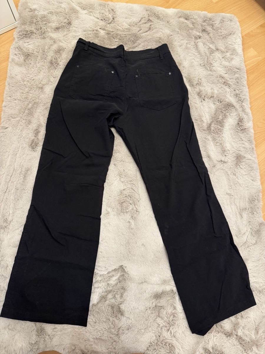 Pantaloni: Damenhose Street One schwarz – Nuovo (secondo la descrizione) da Marbach SG venduto da Rob_sta 1