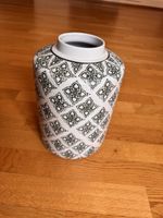 Vase mit Muster und Deckel, Keramik, Neu