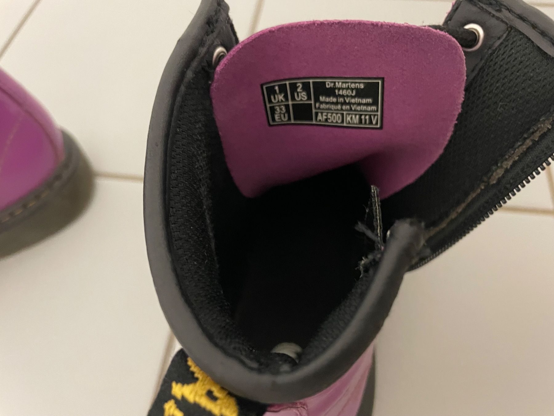 Dr. Martens Schuhe für Jungen: Dr. Marten,s Kinder Stiefel gr 33 – Gebraucht aus St. Gallen von Emifrei 3