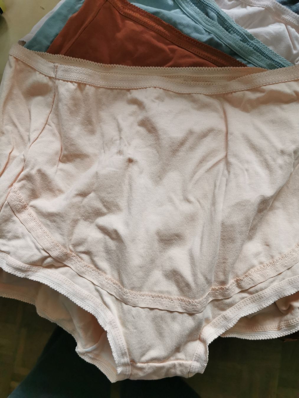 Altra biancheria intima: Lot de culottes de grossesse – Nuovo (secondo la descrizione) da Genève venduto da Loloana 2