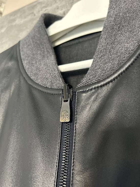 Corneliani Giacche: Lederjacke Corneliani wendbar Grösse: 50 – Nuovo (secondo la descrizione) da Niederglatt ZH venduto da Julia_4 1