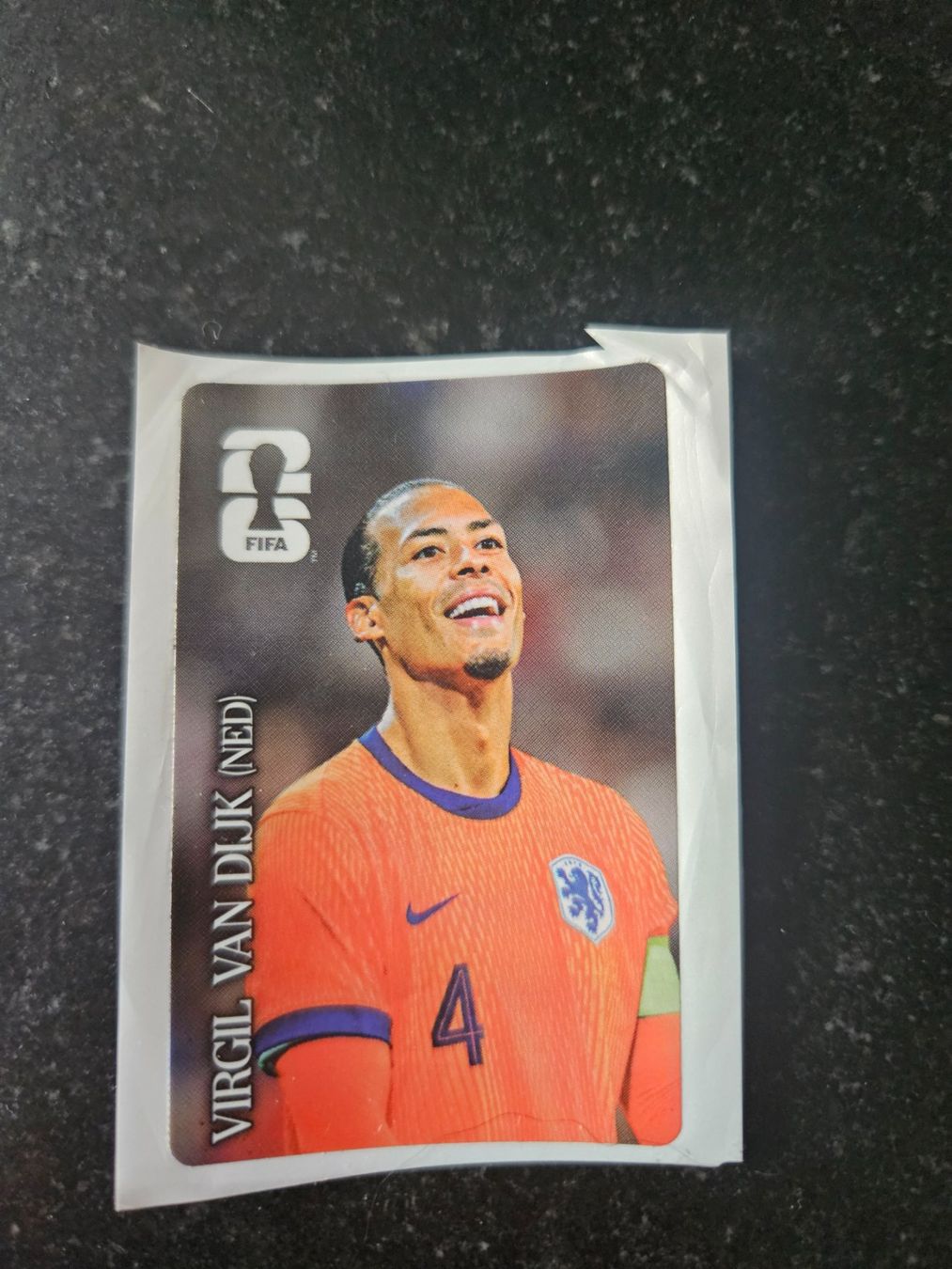Panini Carte collezionabili: Panini Cola Sticker Virgil Van Dijk – Nuovo e nell'imballaggio originale da Wangen ZH venduto da tulipe55