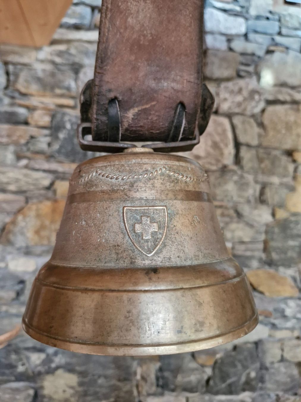 Glocken & Treicheln: Glocke Treichel – Gebraucht aus Guarda von rue_bpd7 1