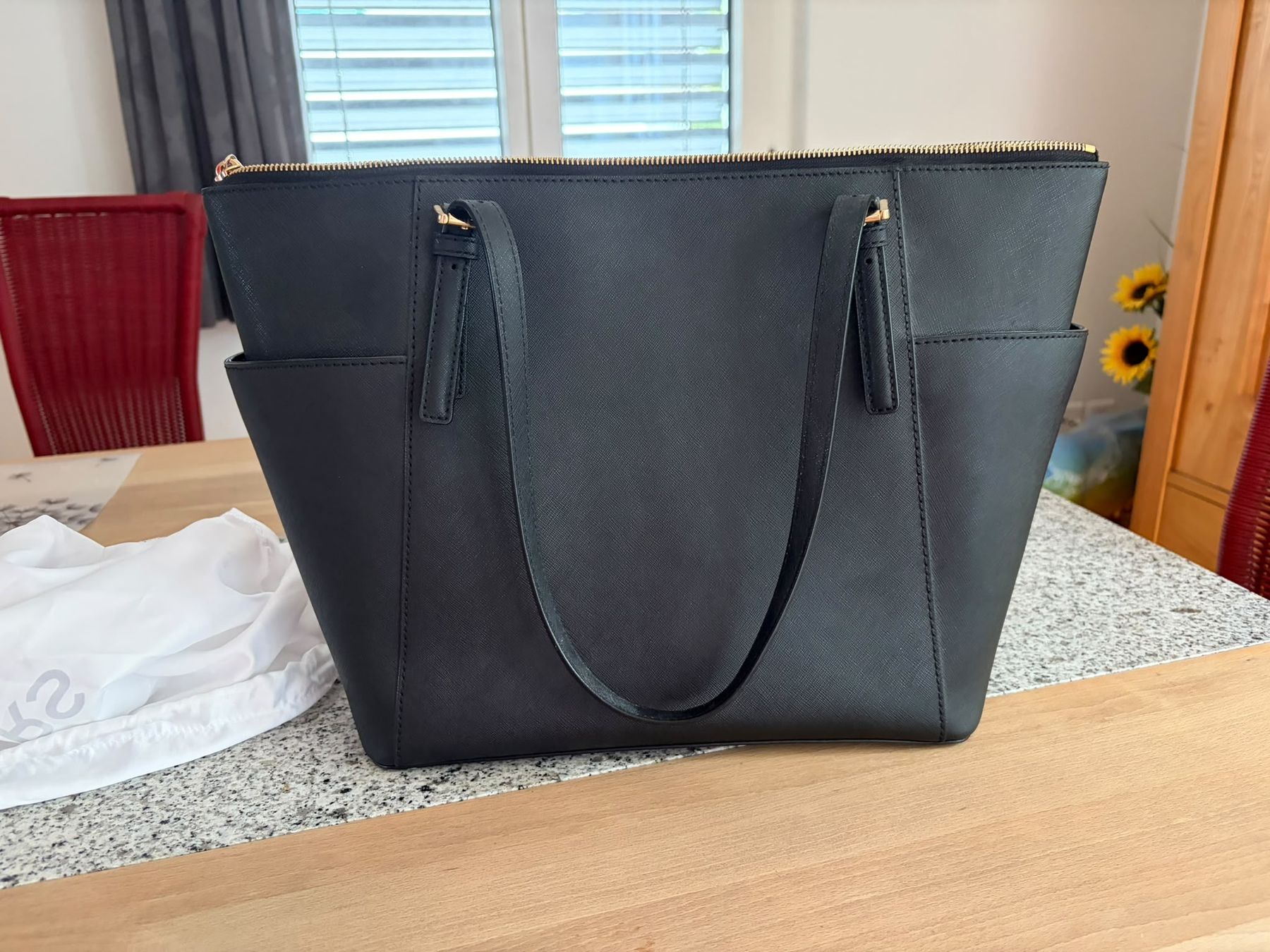 Michael Kors Sacs femmes: Michael Kors Tasche – D'occasion à Adliswil par Mikepike 1