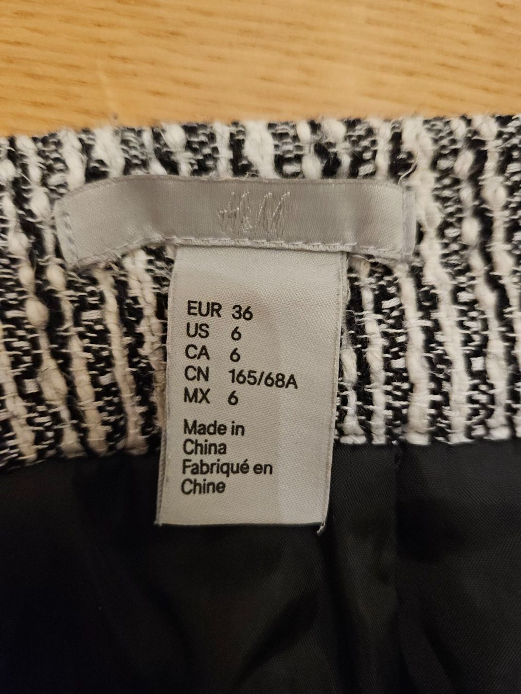 H&M Gonne: H&M Bleistiftrock Gr. 36 schwarz/weiss – Usato da Zürich venduto da anna_r26m 2