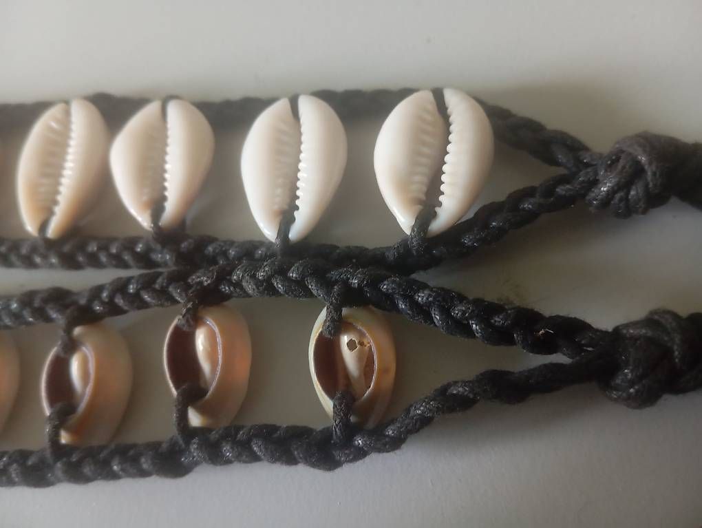 Cinture: Gürtel mit kauri Muscheln – Usato da Basel venduto da Petergunn 1