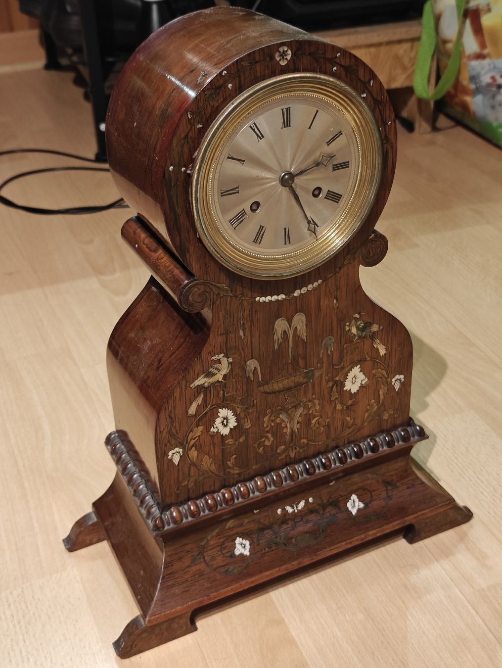 Orologi da terra & Orologi da parete: Französische Rosenholz Uhr – Usato da Malans GR venduto da mesmen 2
