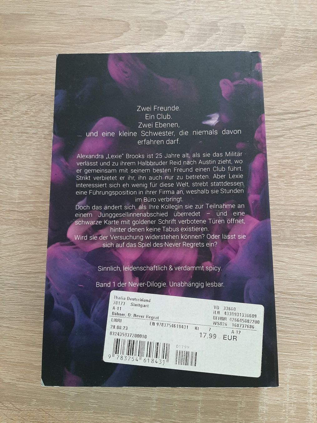 Bücher: Never Regret, Kerrin Gosswow, Daphne Bühner – Gebraucht aus Menziken von Rien1 1