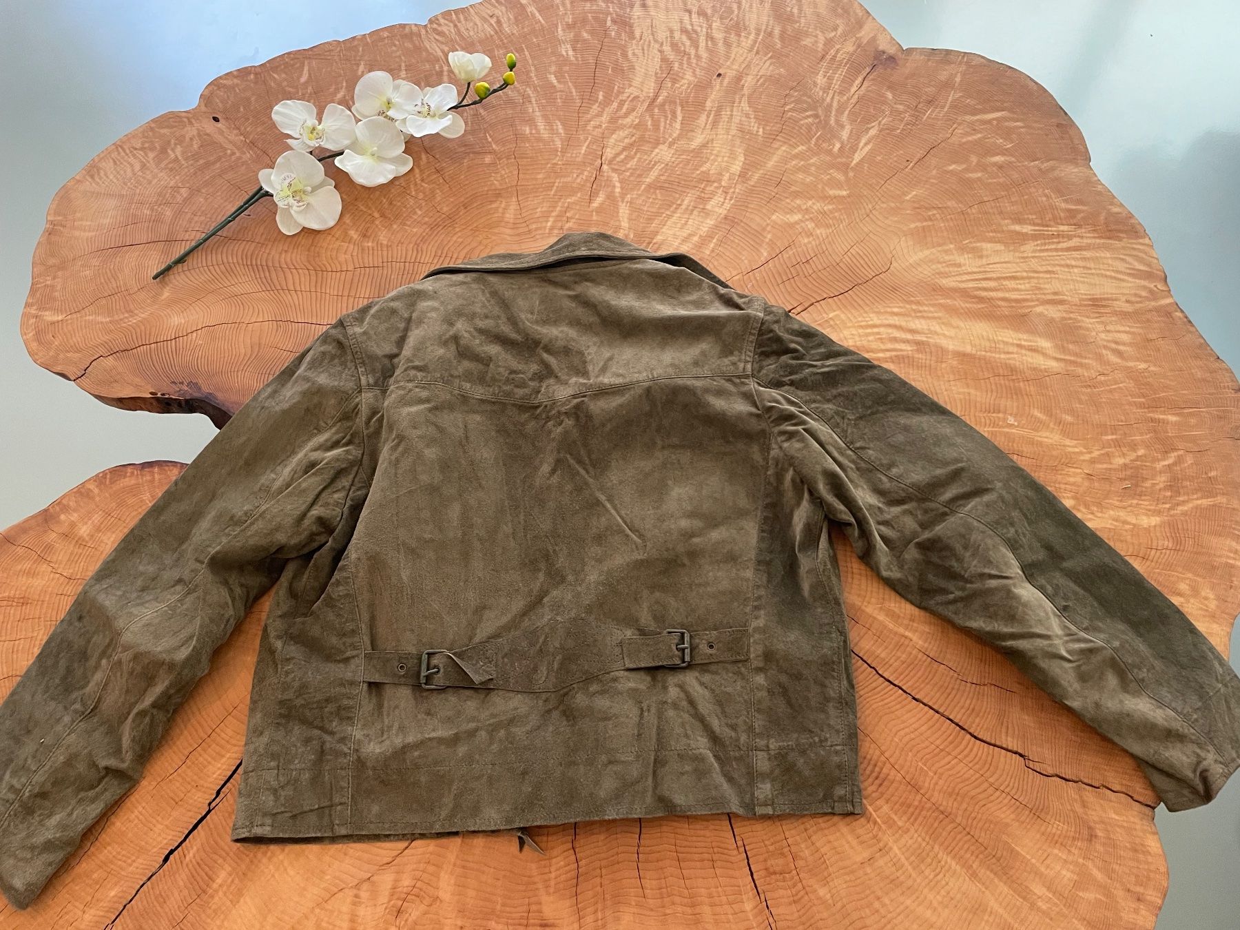 Giacche: Wunderschöne wildlederjacke von CREEKS / Veste en daim – Usato da Zürich venduto da AnnaSa 8