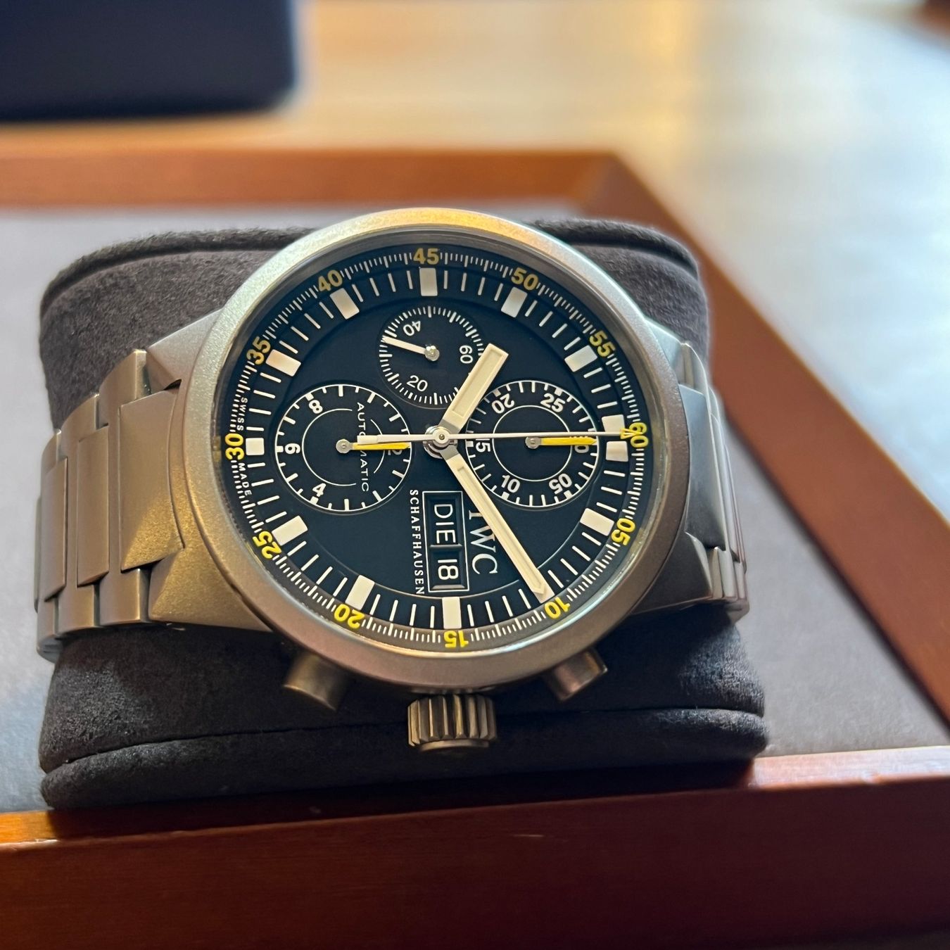 IWC Montres: IWC GST Automatic Chronograph IW371501 – D'occasion à Carouge GE par Watchaser 6