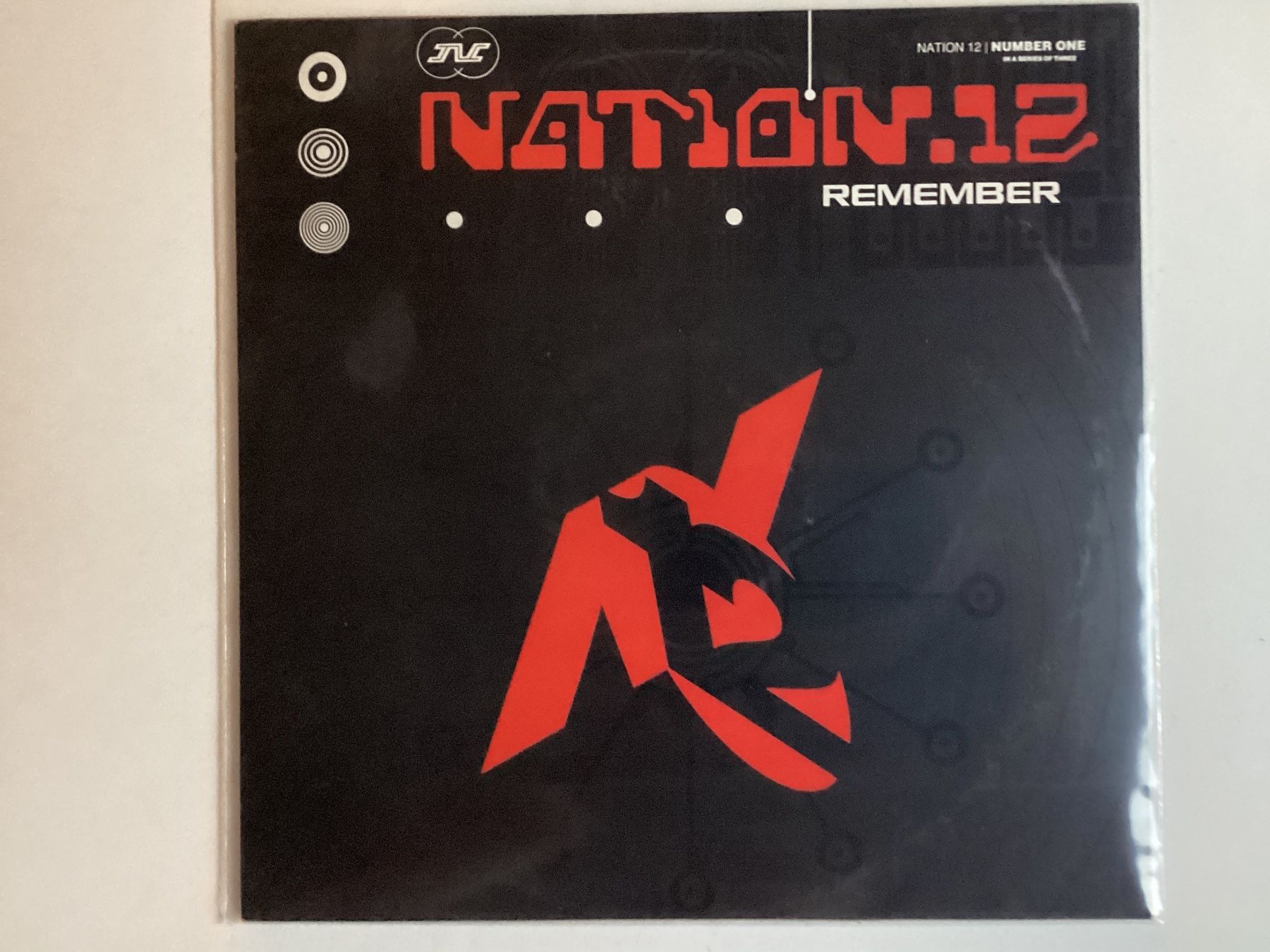 Dischi in vinile: Nation 12 Maxi-Single - Remember – Usato da Gutenswil venduto da Hamzian