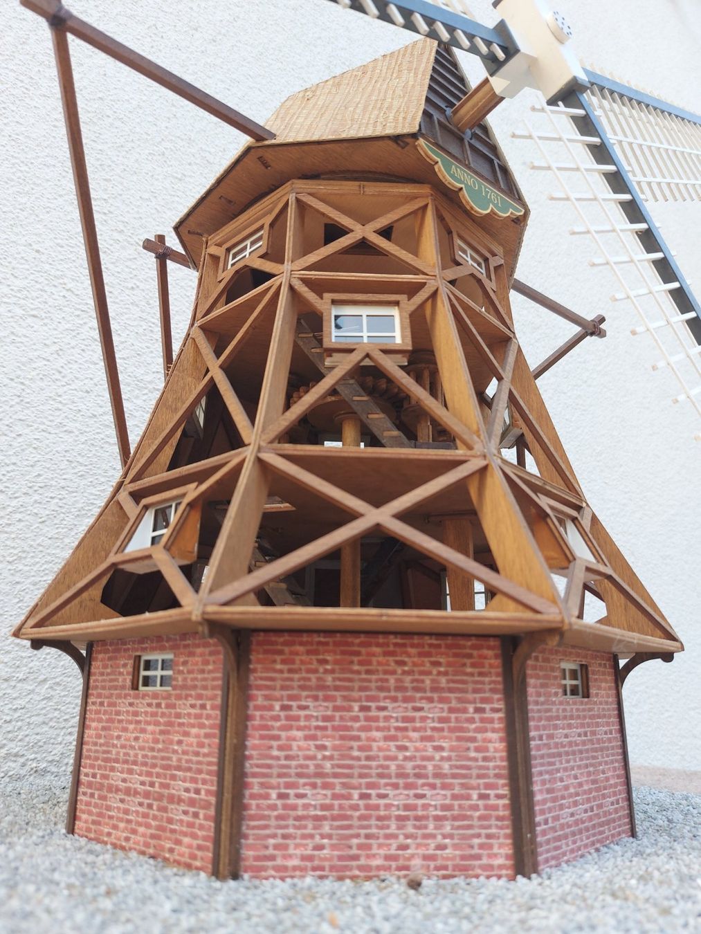 Kit di modellismo & Modellini statici: WINDMÜHLE  mit detailliertem Antrieb aus Holz – Nuovo (secondo la descrizione) da Herrliberg venduto da Jakob8539