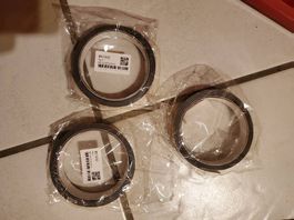 Selbstklebendes Magnetband