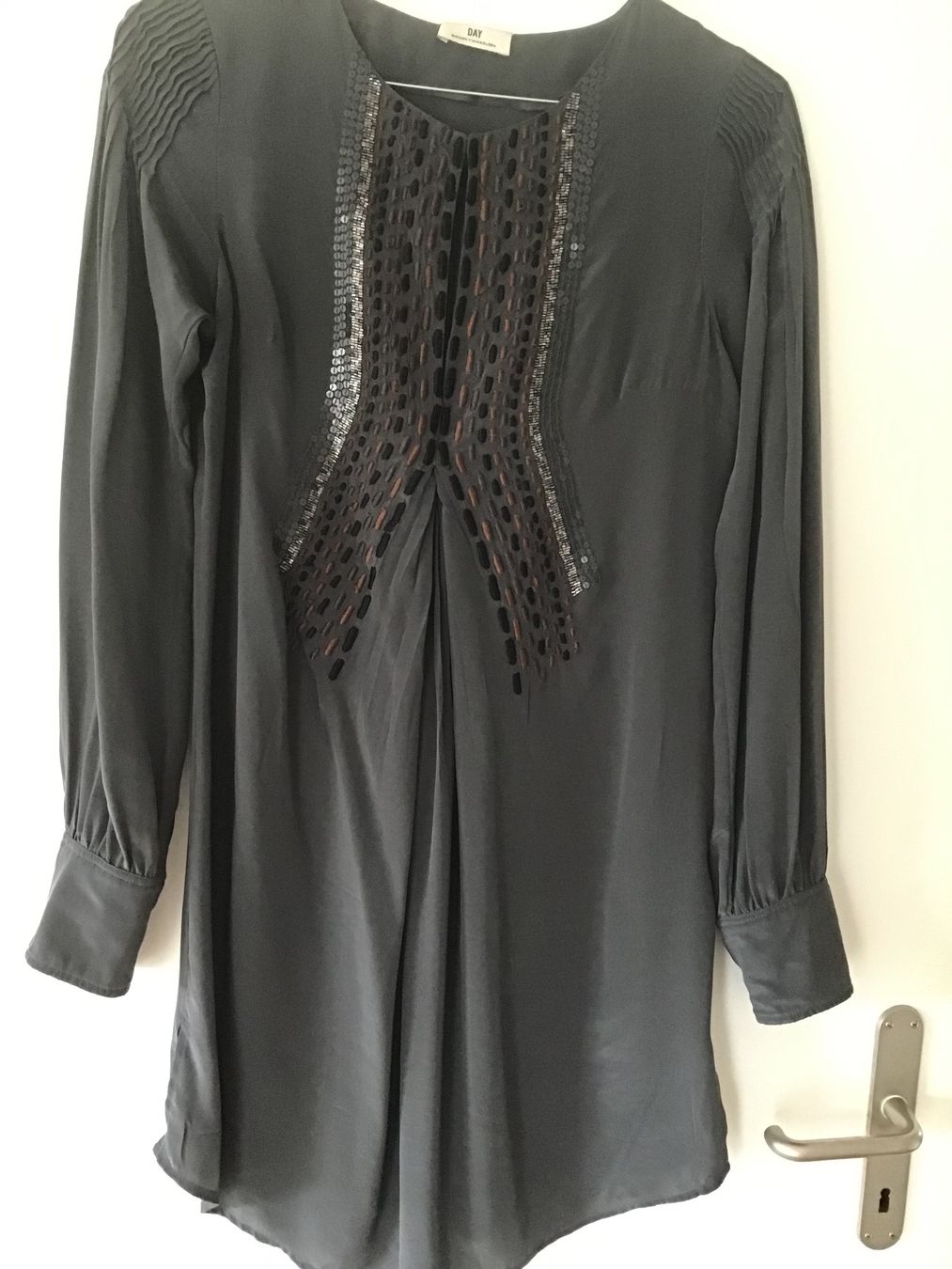 Vestiti: Day Birger Mikkelsen Kleid aus Seide – Usato da Erlenbach ZH venduto da baa_w7jc