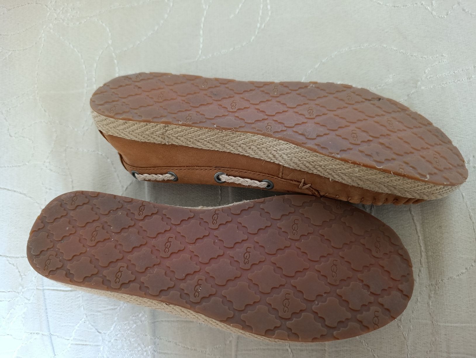 Ugg Chaussures femmes: mocassins ugg Australie 38 – Neuf (Voir description) à Monthey par 04Elisa 4