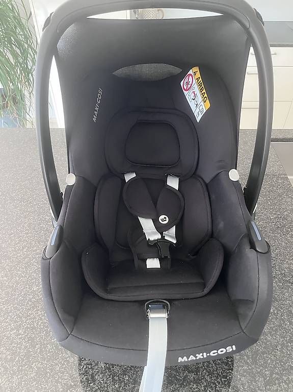 Seggiolini per auto: Maxi Cosi Citifix i-Size – Usato da Wil SG venduto da Nicki.ticki