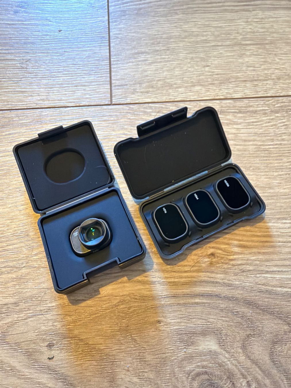 DJI RC Modellbau: DJI Mini 4 Pro Fly More Combo – Gebraucht aus Genève von Razvan.grm 4